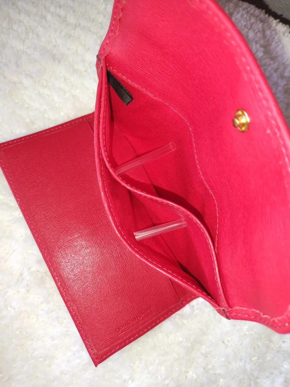 Dooney & Bourke guc priced